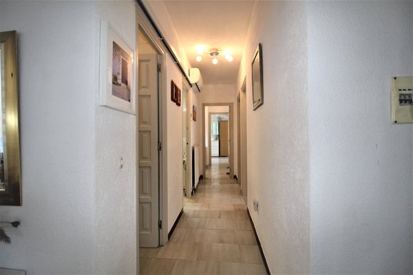 1J - EN - (Persons: 6, swimming pool, TV, Wifi, air conditioning, pets allowed)
