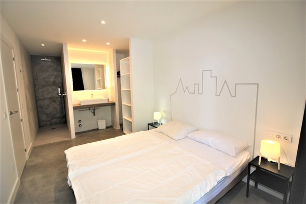 5E - EN - (Persons: 14, Pool, TV/SAT, Wifi, Heater, air conditioner, pets allowed)