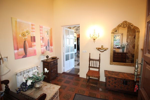 6D - EN - (Persons: 8, Pool, TV/SAT, Wifi, air-condition, Heater, Pets allowed)