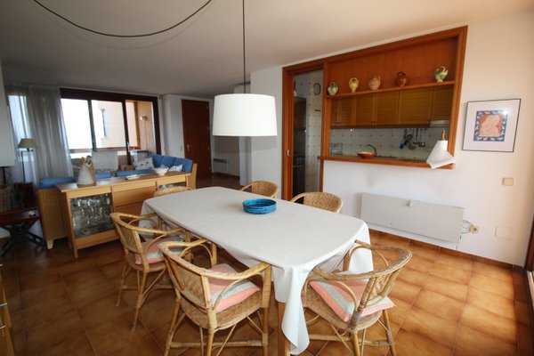 1U - Typ 3 - EN - (Persons: 4, Pool, TV + Wifi, air-conditioning, Pets not allowed)